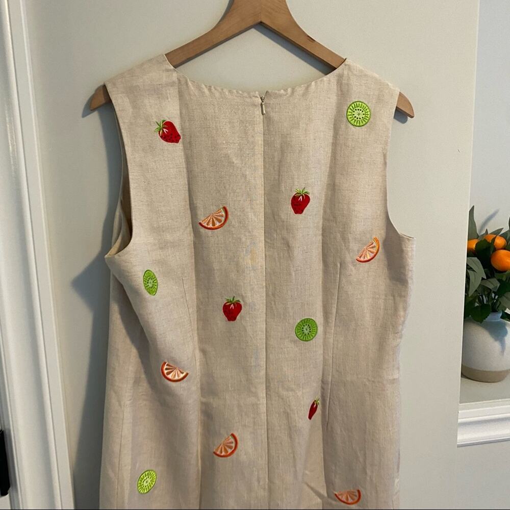 Vintage Jillian Jones Tan Neutral Fruit Embroidered Mini Dress 14 - Picture 10 of 16